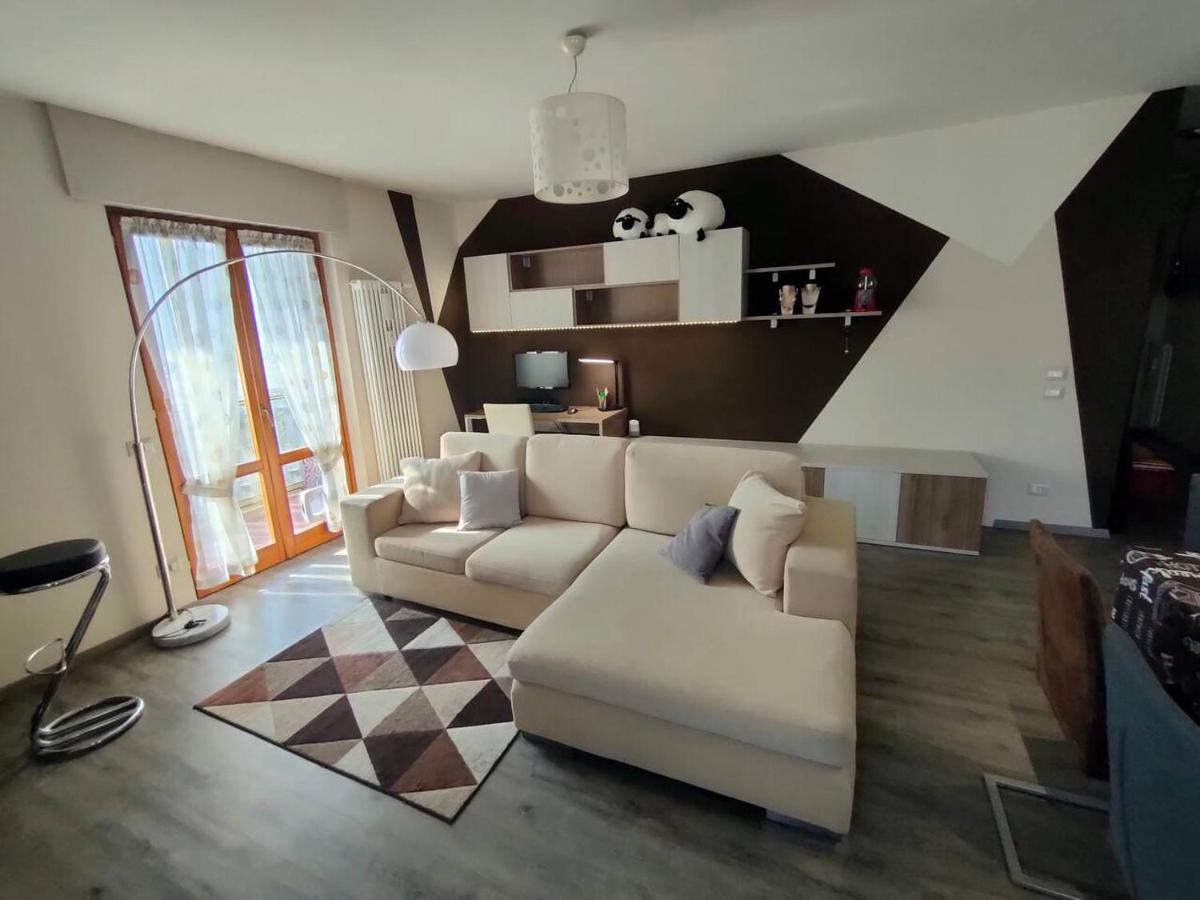 Appartamento Chentre En Ville - A 2 Passi Dal Centro - Parcheggio Gratuito - Cir-Vda-Aosta-0073 Luaran gambar