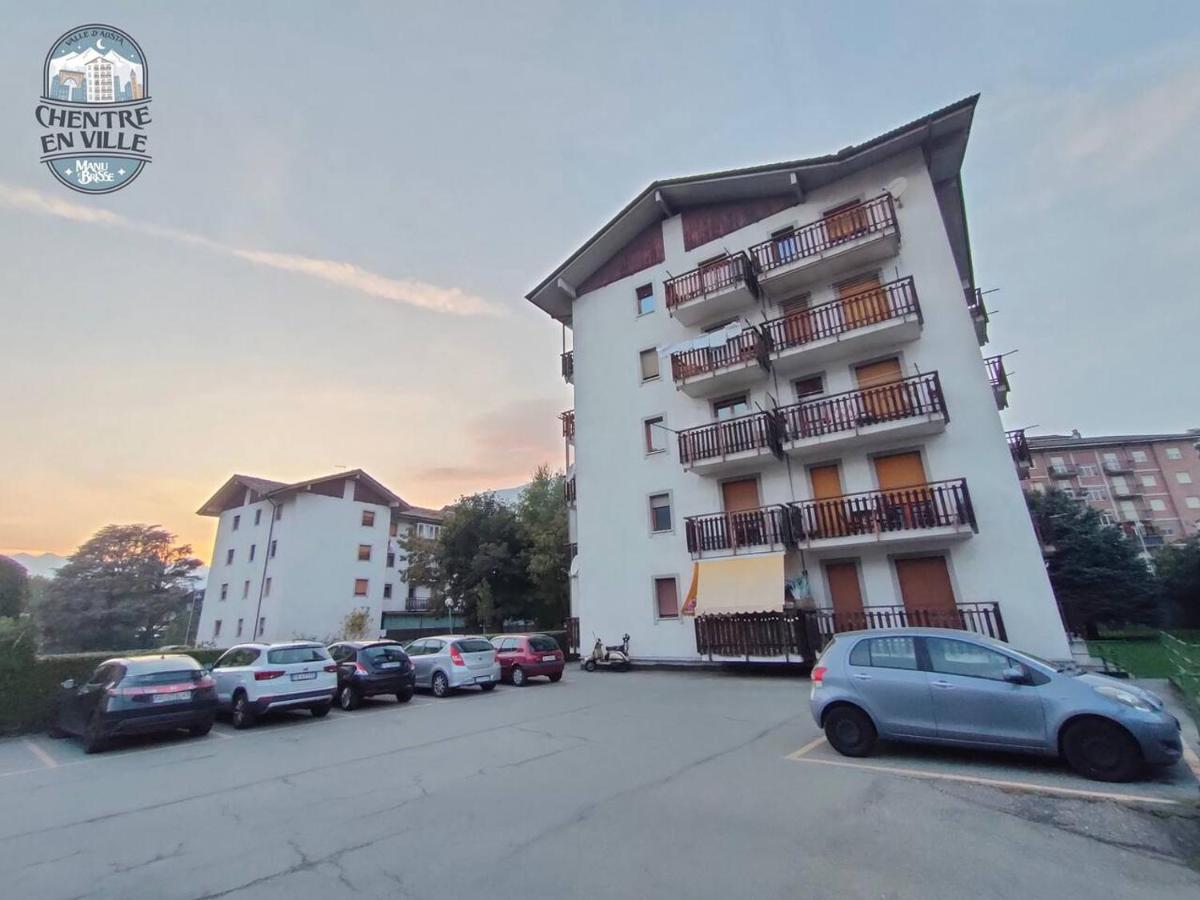 Appartamento Chentre En Ville - A 2 Passi Dal Centro - Parcheggio Gratuito - Cir-Vda-Aosta-0073 Luaran gambar