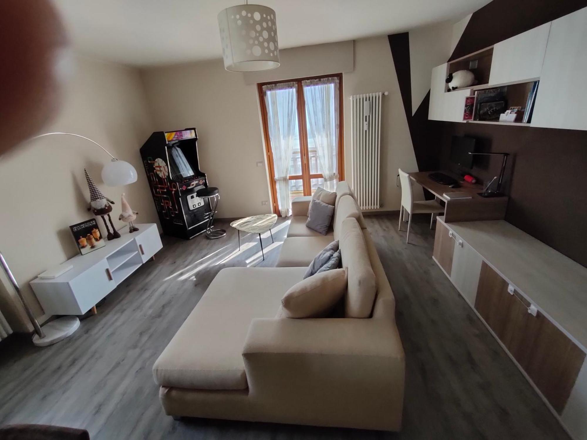 Appartamento Chentre En Ville - A 2 Passi Dal Centro - Parcheggio Gratuito - Cir-Vda-Aosta-0073 Luaran gambar